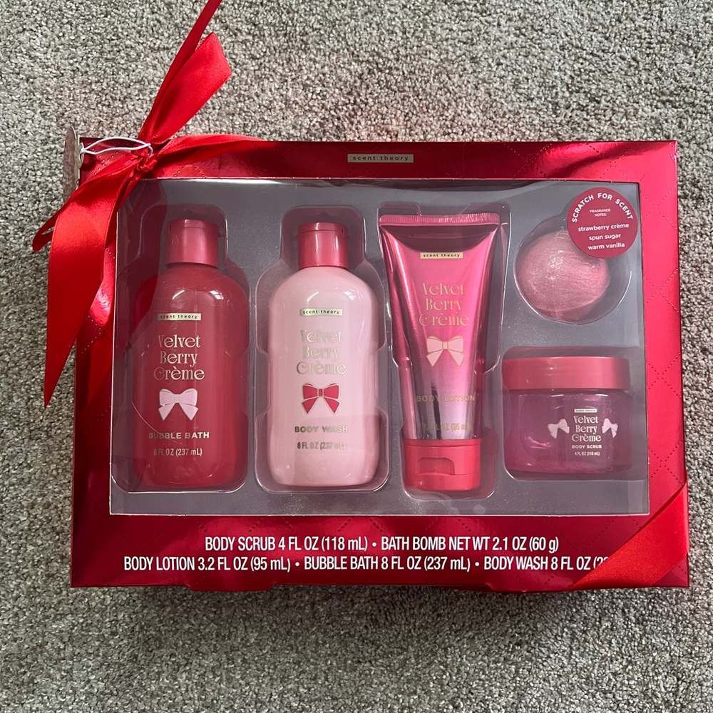 Velvet Cherry Crème Bath & Body Set Brand New